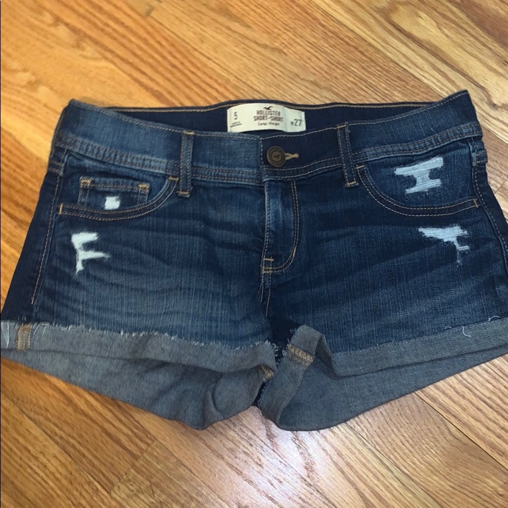 hollister jean shorts, size 27